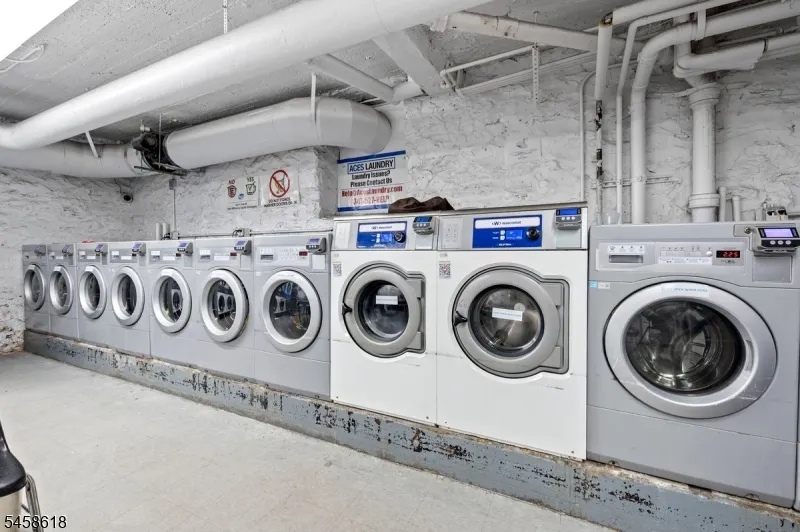 756 Brady #609 Unit 609 New York, NJ 10462