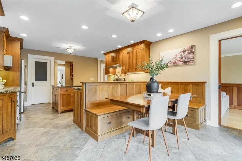 44 Dodd St Montclair, NJ 07042