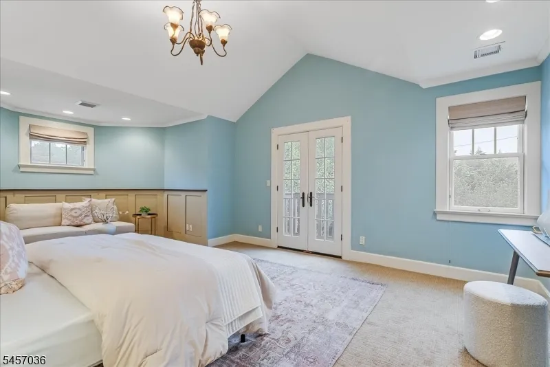 44 Dodd St Montclair, NJ 07042