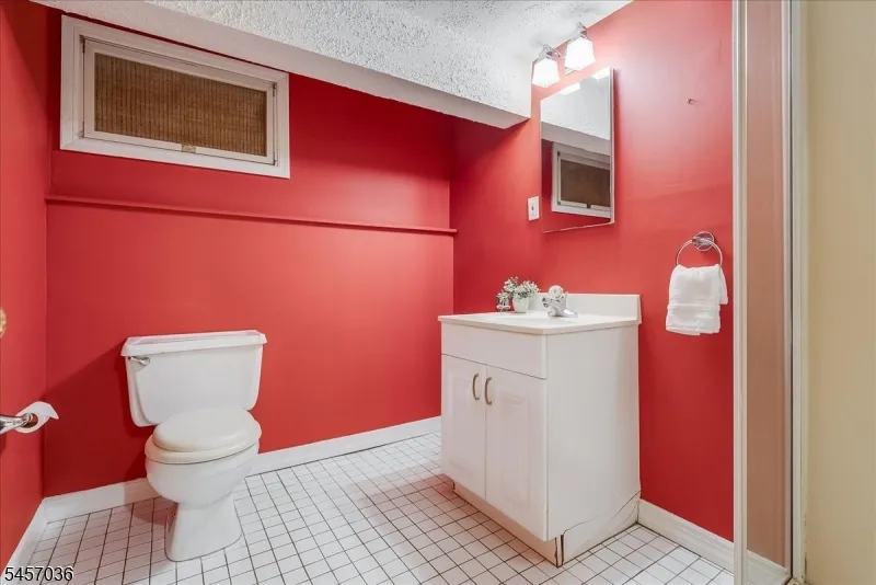 44 Dodd St Montclair, NJ 07042