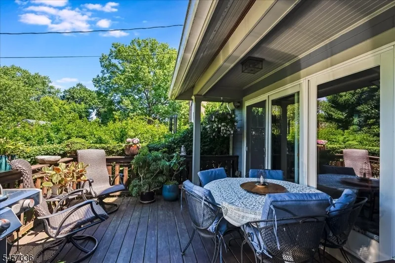 44 Dodd St Montclair, NJ 07042
