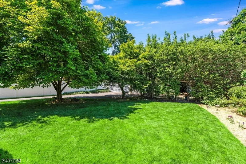 44 Dodd St Montclair, NJ 07042