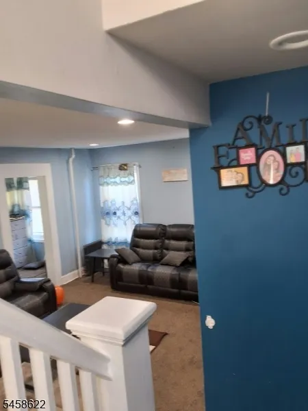 86 Mead St Newark City, NJ 07106
