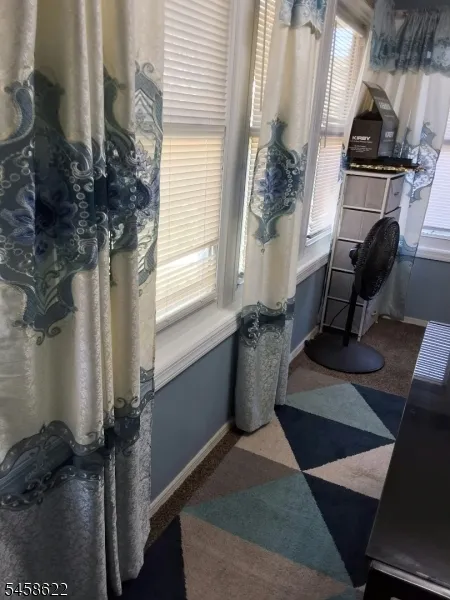 86 Mead St Newark City, NJ 07106