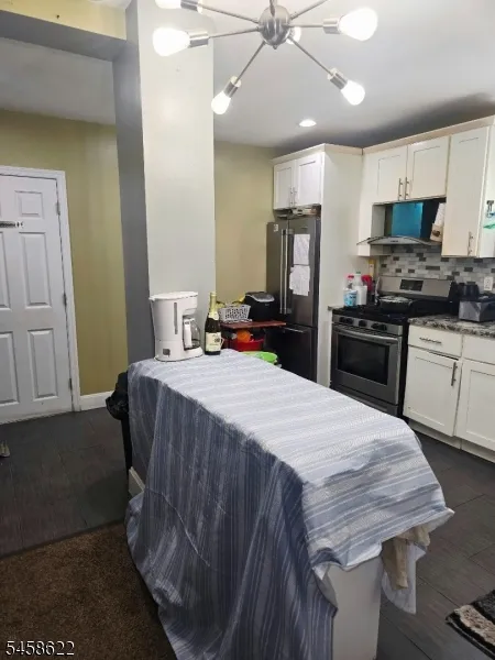 86 Mead St Newark City, NJ 07106