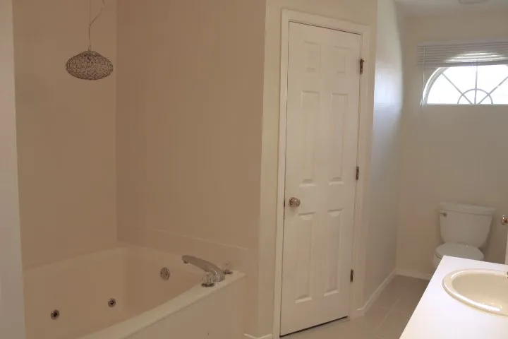 7434 S 95th East Avenue Tulsa, OK 74133