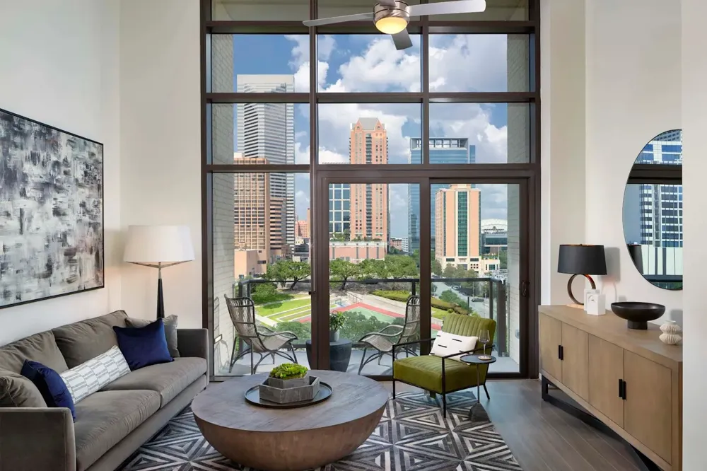 1515 Austin Street #1-1002 Houston, TX 77002