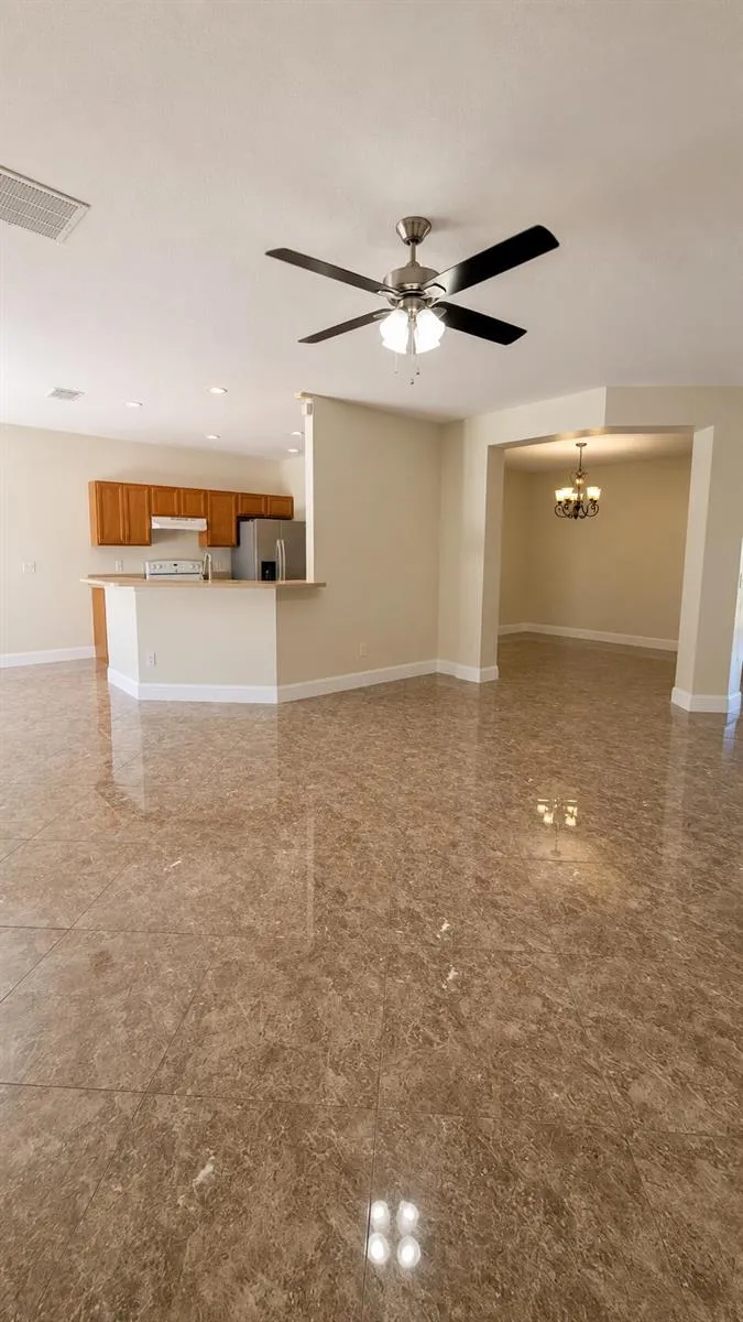 1448 Derby Glen Drive Orlando, FL 32837