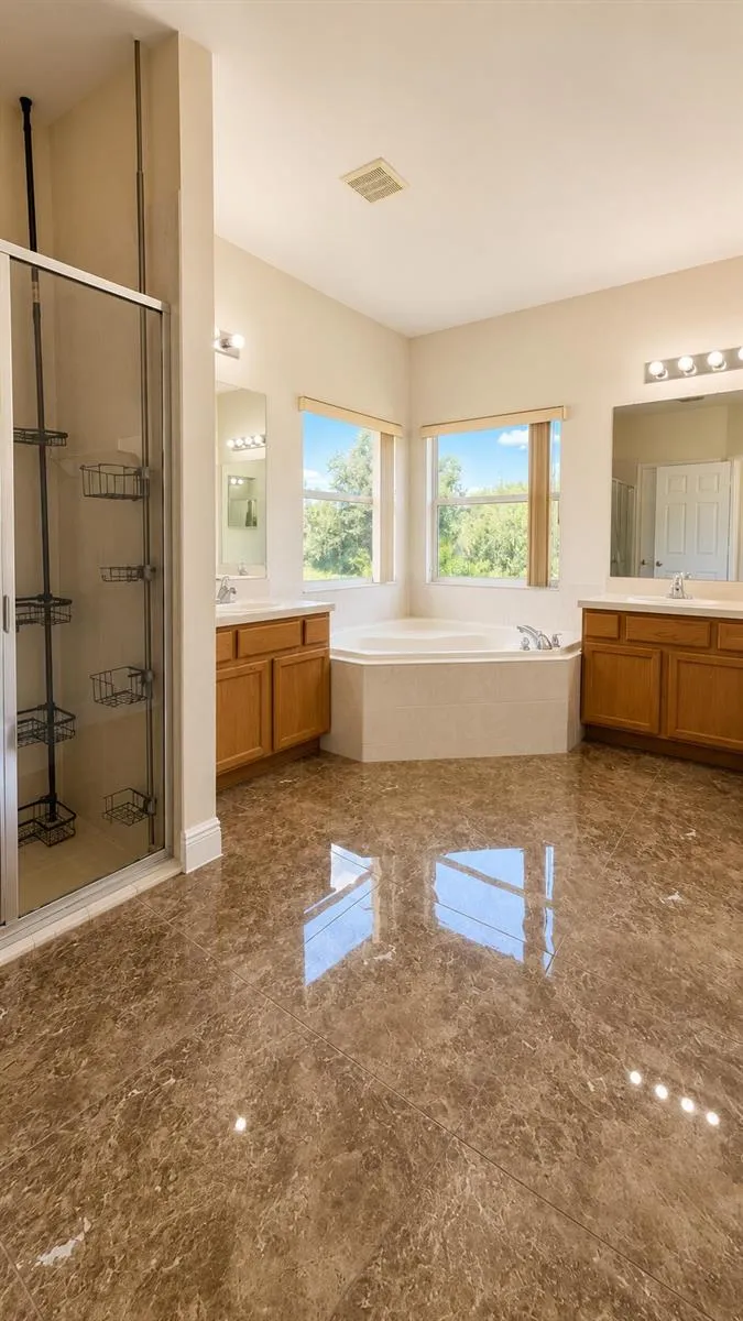 1448 Derby Glen Drive Orlando, FL 32837
