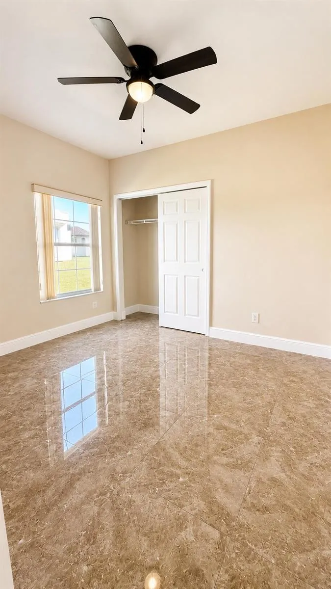 1448 Derby Glen Drive Orlando, FL 32837