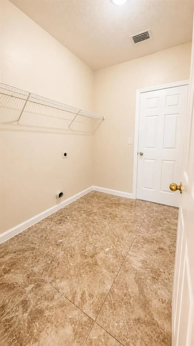 1448 Derby Glen Drive Orlando, FL 32837