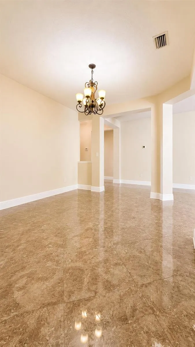 1448 Derby Glen Drive Orlando, FL 32837