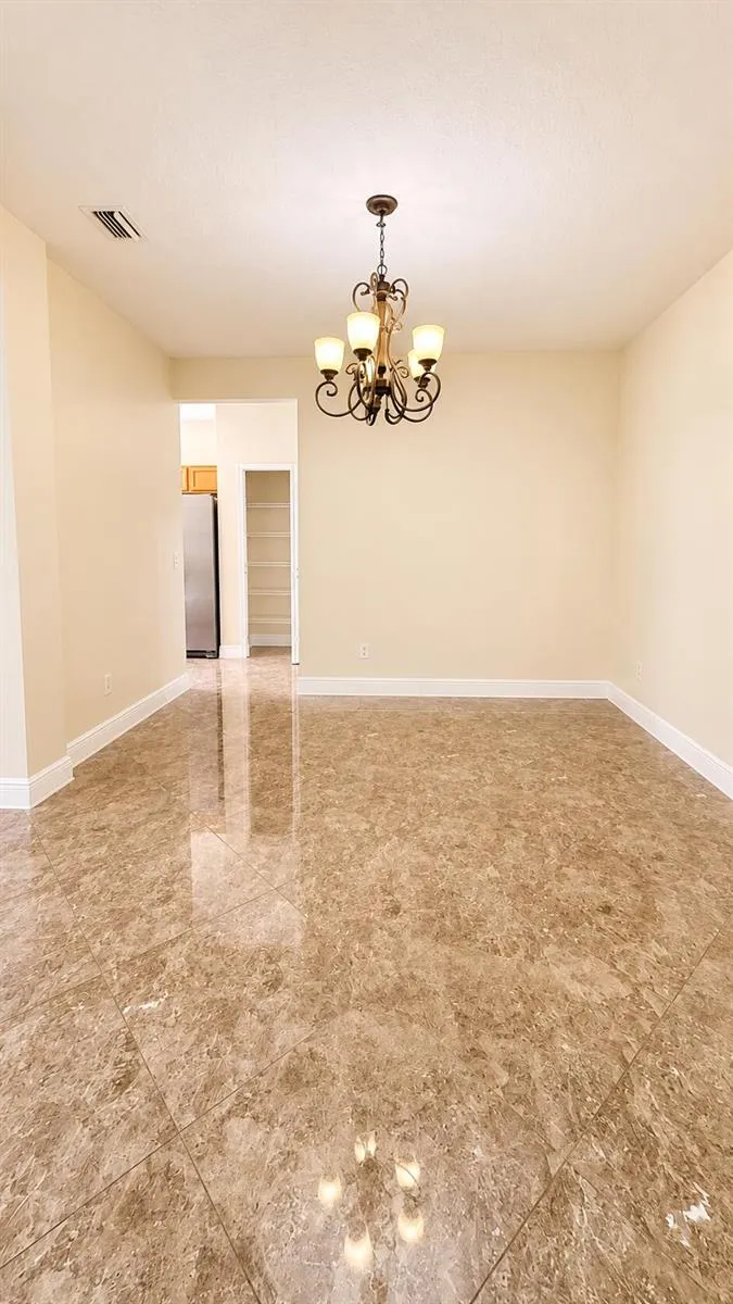 1448 Derby Glen Drive Orlando, FL 32837