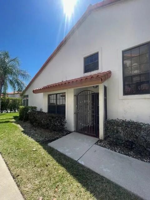 13501 Fountain View Boulevard Wellington, FL 33414
