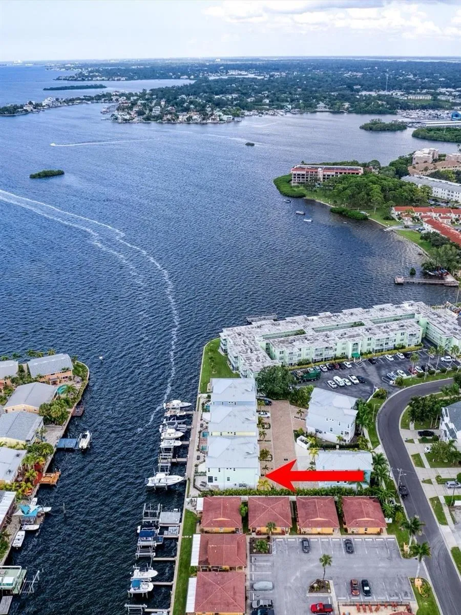 602 SEA COURT Dunedin, FL 34698