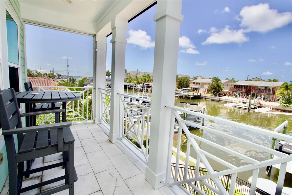 602 SEA COURT Dunedin, FL 34698