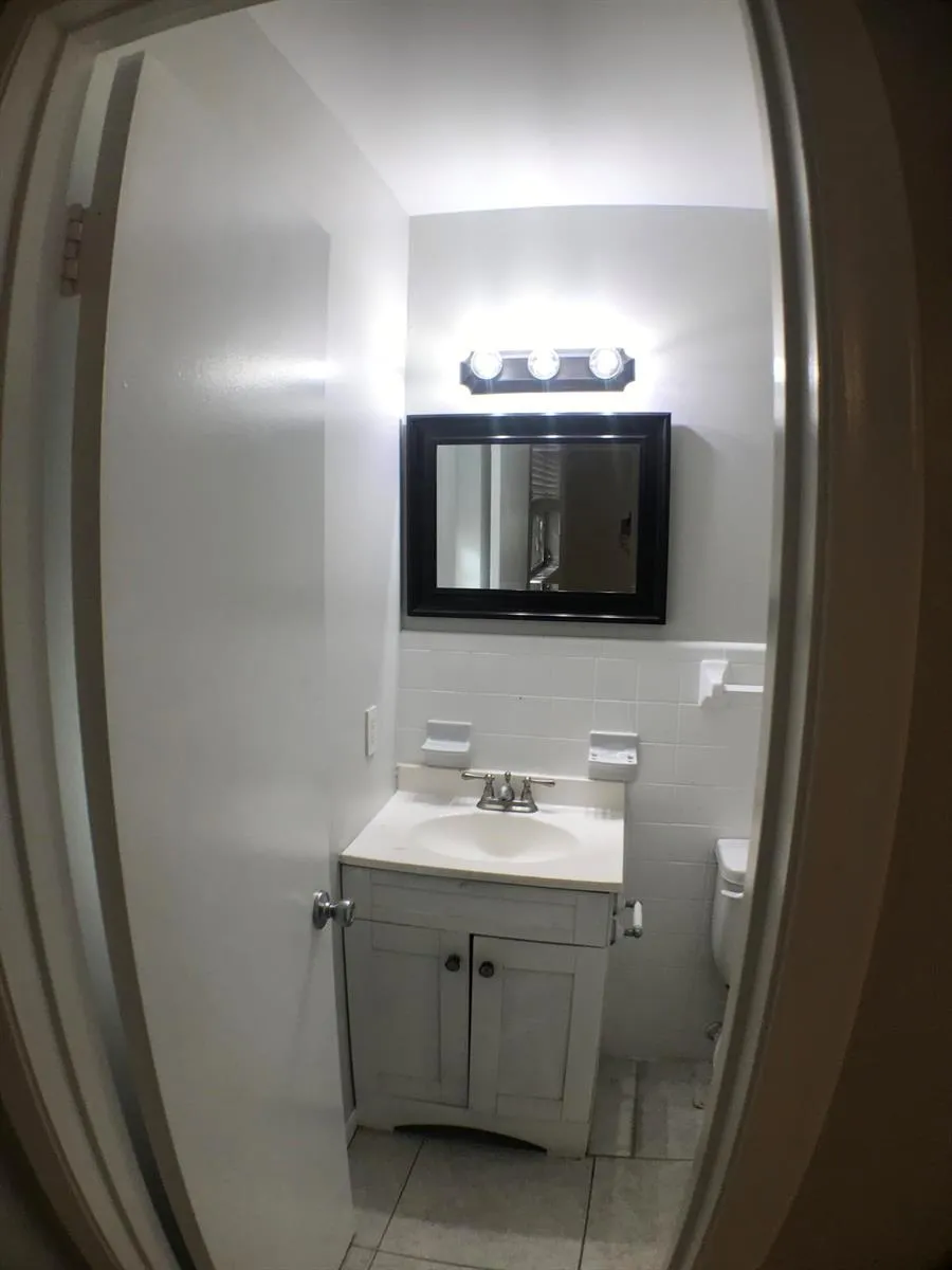 221 SE 3rd Avenue #6 Boynton Beach, FL 33435