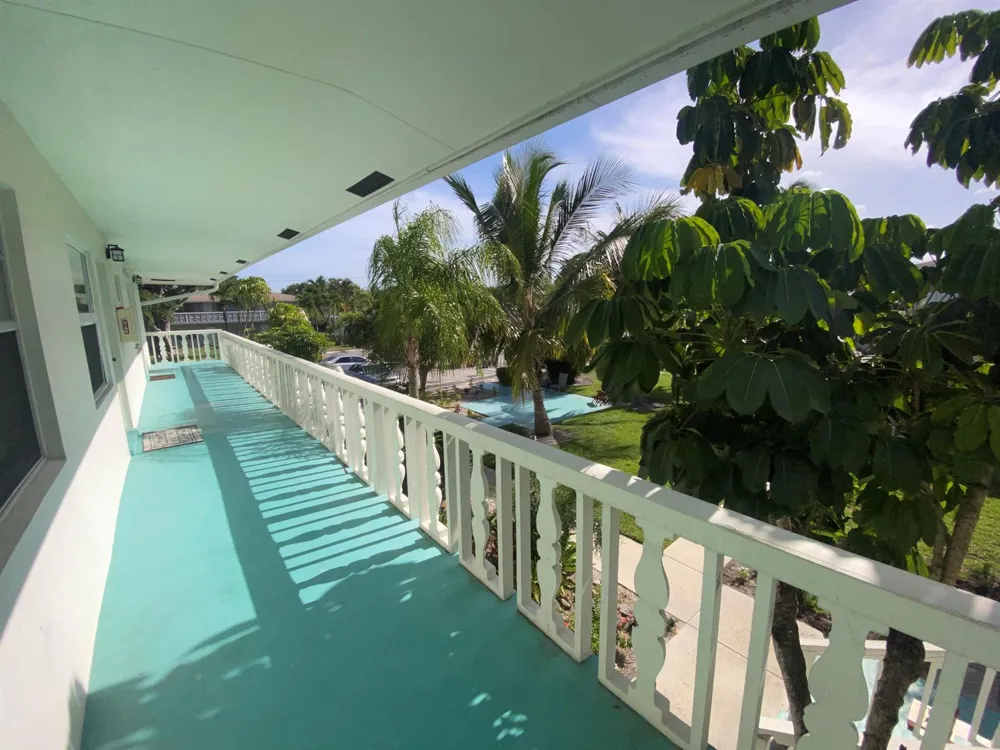 221 SE 3rd Avenue #6 Boynton Beach, FL 33435