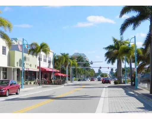 221 SE 3rd Avenue #6 Boynton Beach, FL 33435