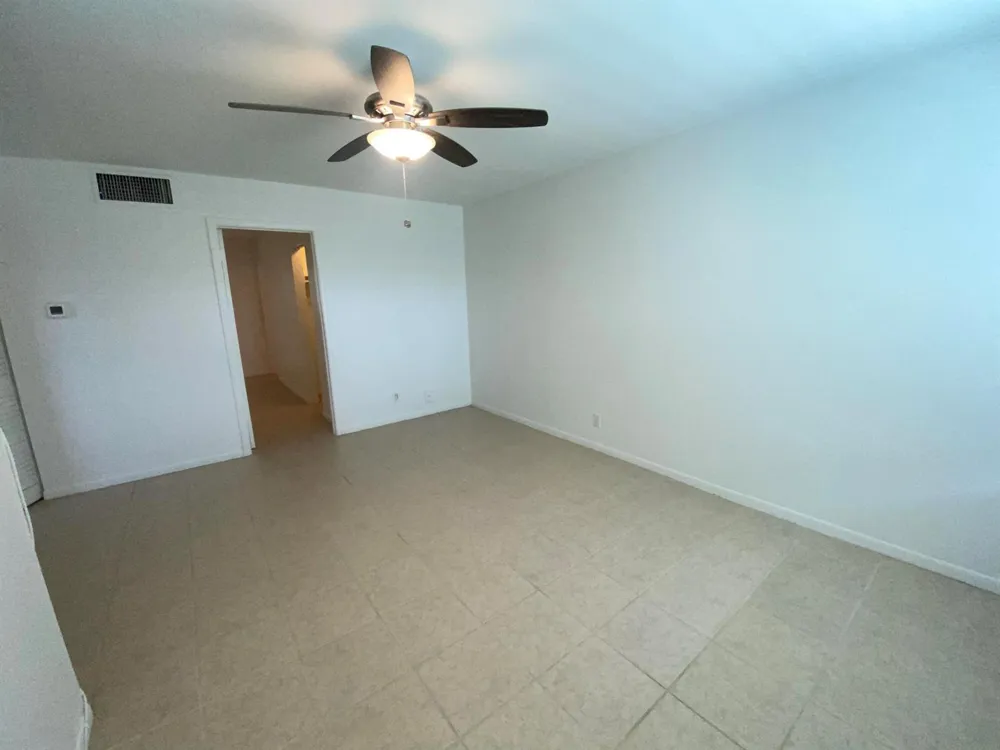 221 SE 3rd Avenue #6 Boynton Beach, FL 33435