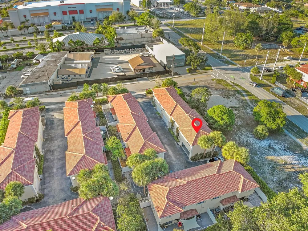 190 SE 2nd Street Deerfield Beach, FL 33441