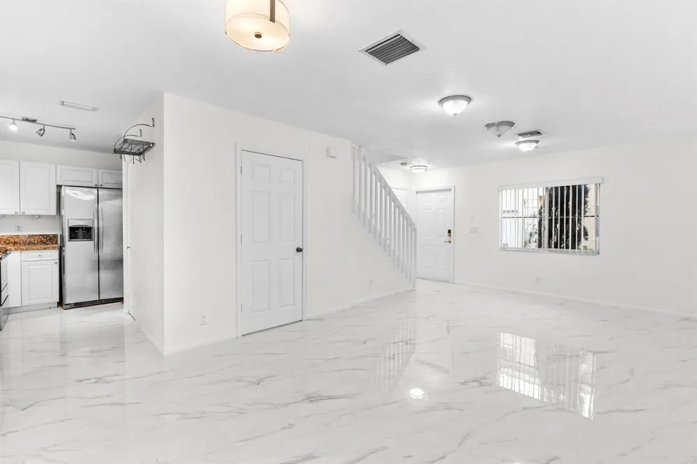 190 SE 2nd Street Deerfield Beach, FL 33441