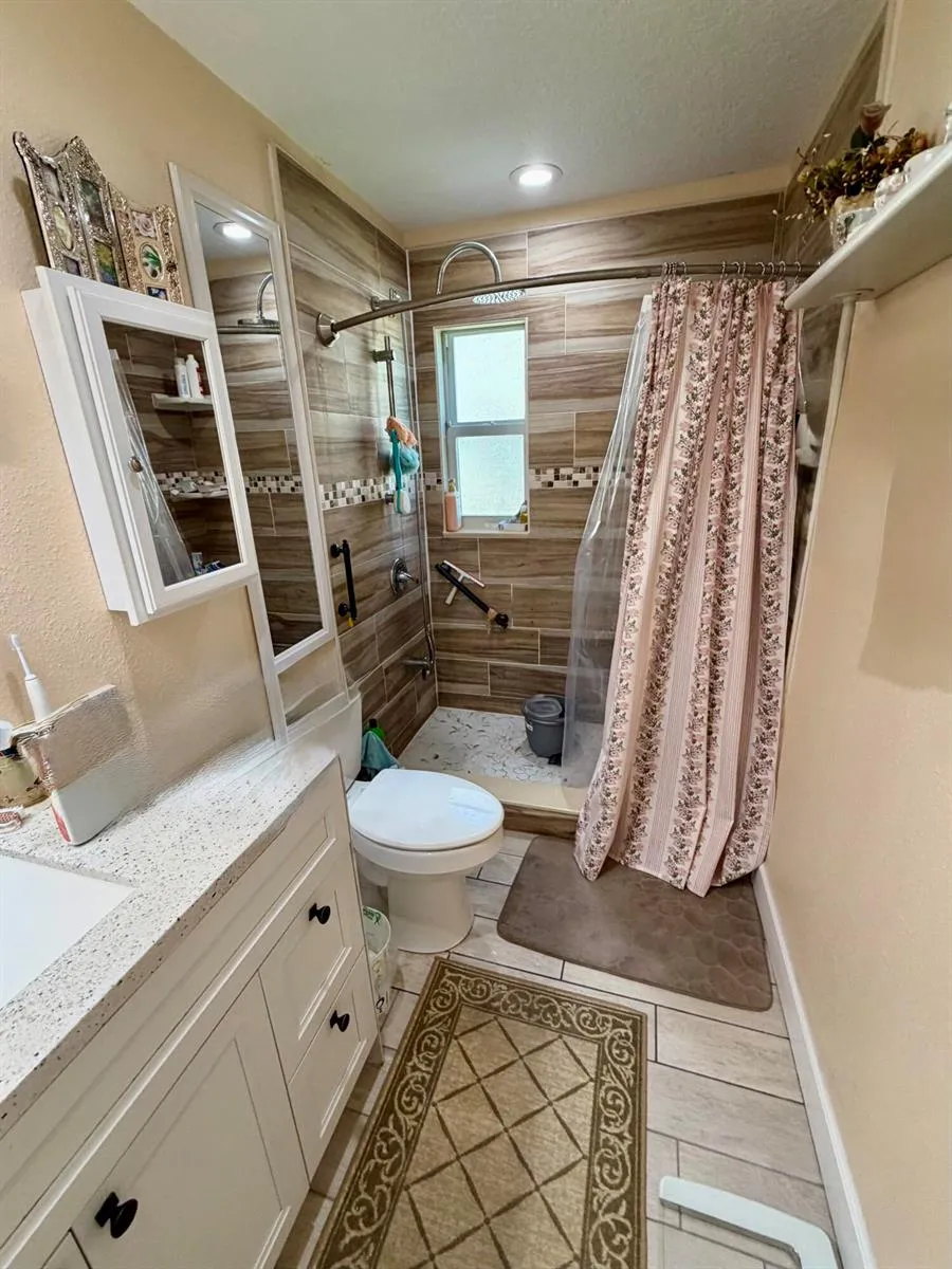 223 Augusta Way Melbourne, FL 32940