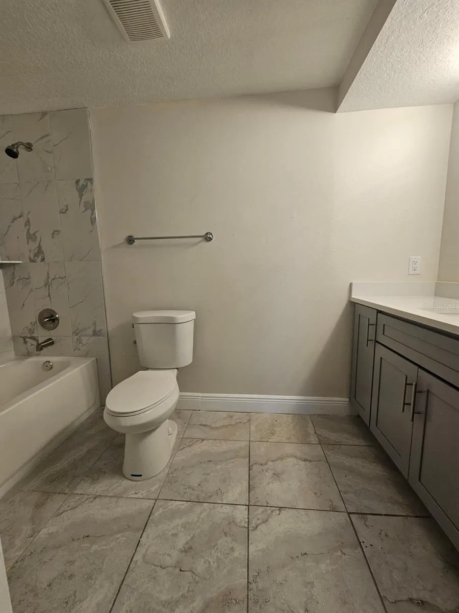 13232 GALICIA #101 Orlando, FL 32824