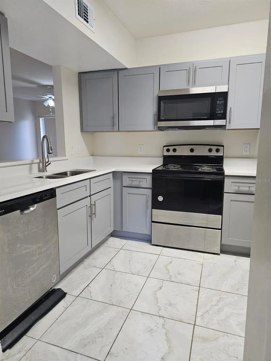 13232 GALICIA #101 Orlando, FL 32824