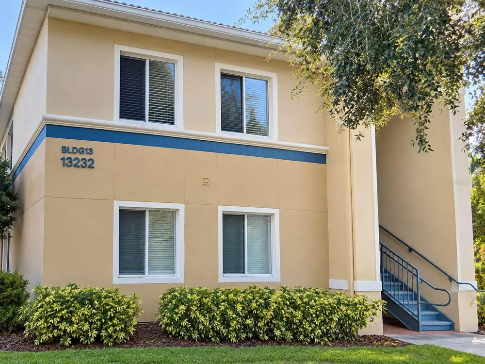 13232 GALICIA #101 Orlando, FL 32824