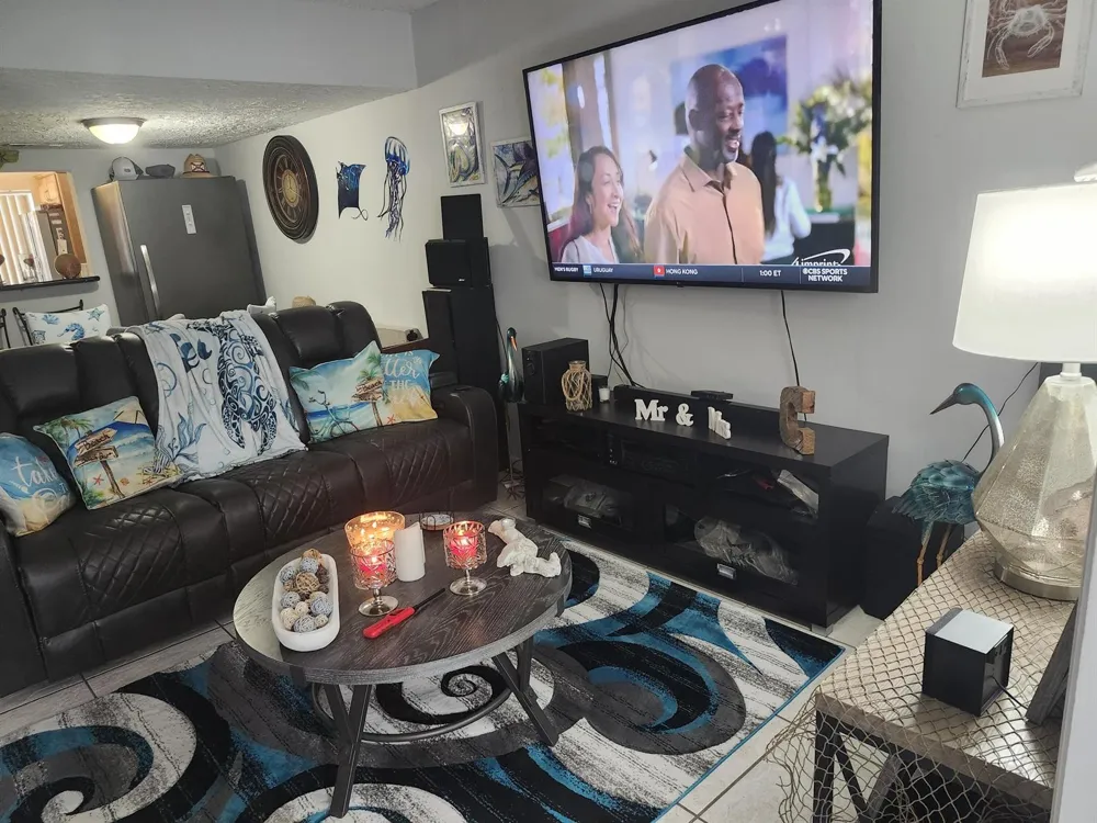 3708 SAVOY LANE #E West Palm Beach, FL 33417