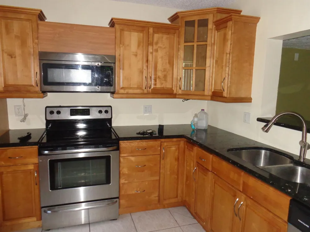 3708 SAVOY LANE #E West Palm Beach, FL 33417