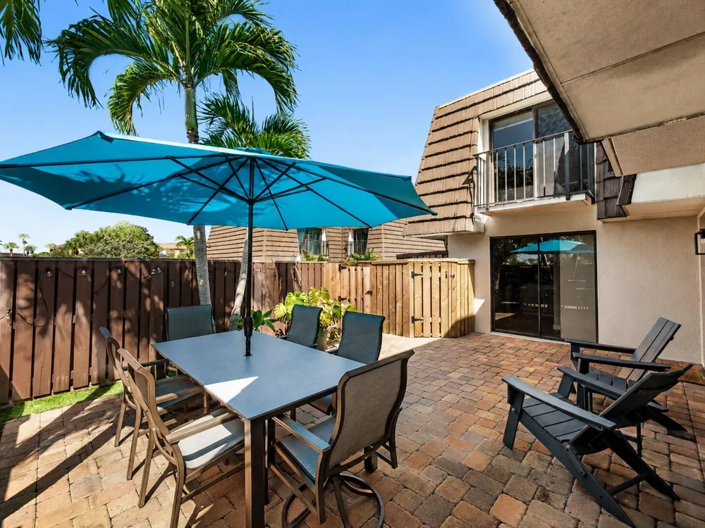 2004 20th Court Jupiter, FL 33477