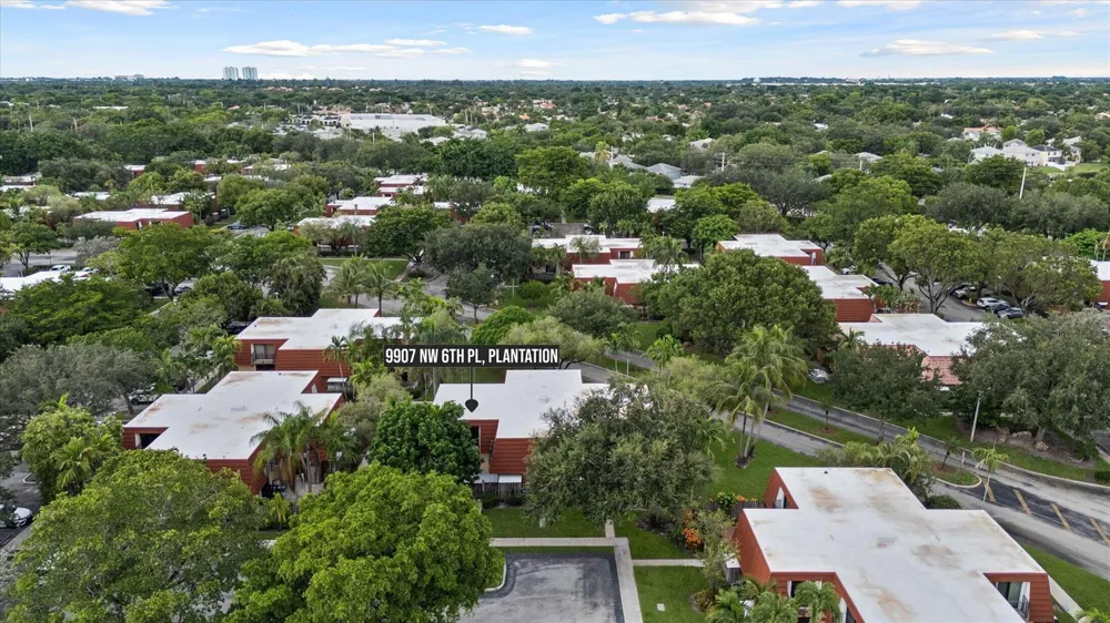 9907 NW 6TH PLACE #42 Plantation, FL 33324