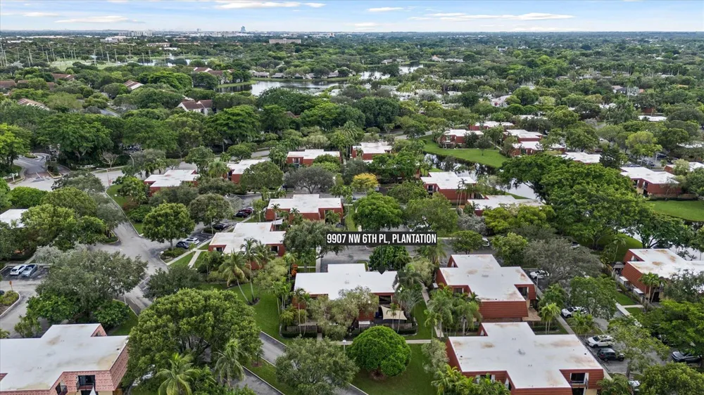 9907 NW 6TH PLACE #42 Plantation, FL 33324