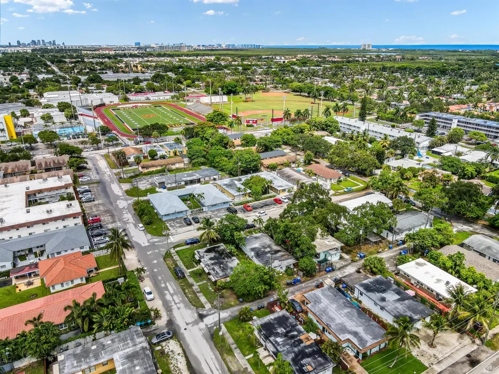 1637 Taft Street Hollywood, FL 33020