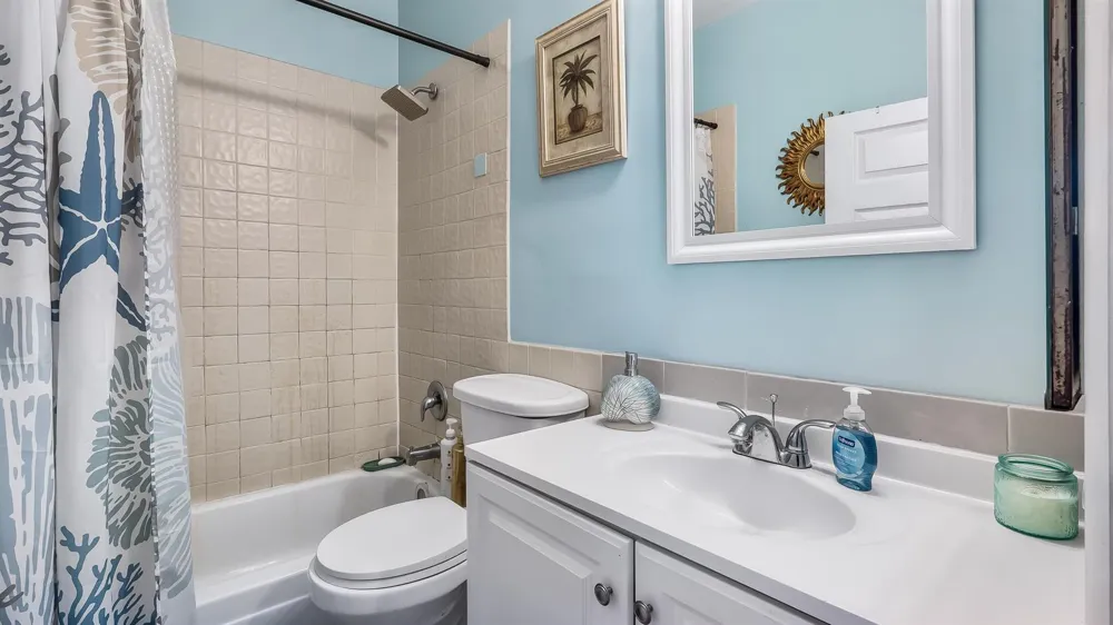 1637 Taft Street Hollywood, FL 33020