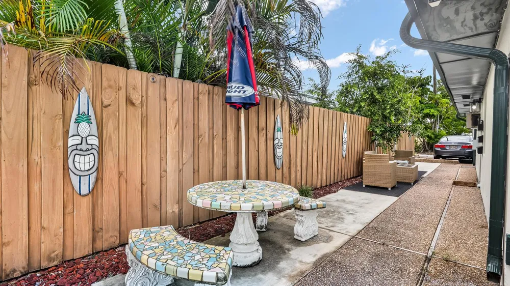 1637 Taft Street Hollywood, FL 33020