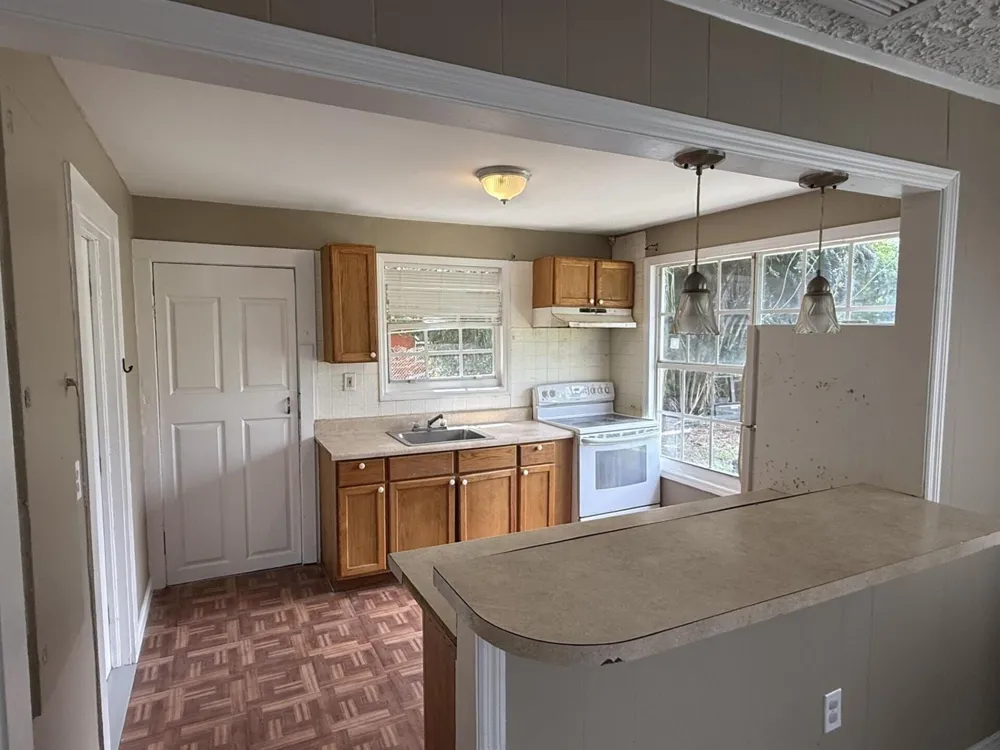 2422 Genessee Avenue West Palm Beach, FL 33409