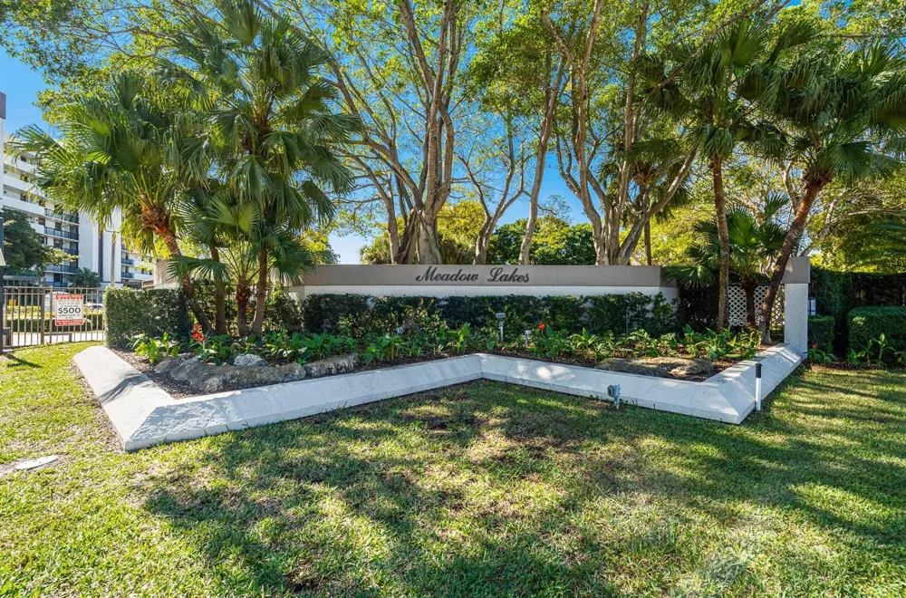 1244 S Military Trail #725 Deerfield Beach, FL 33442