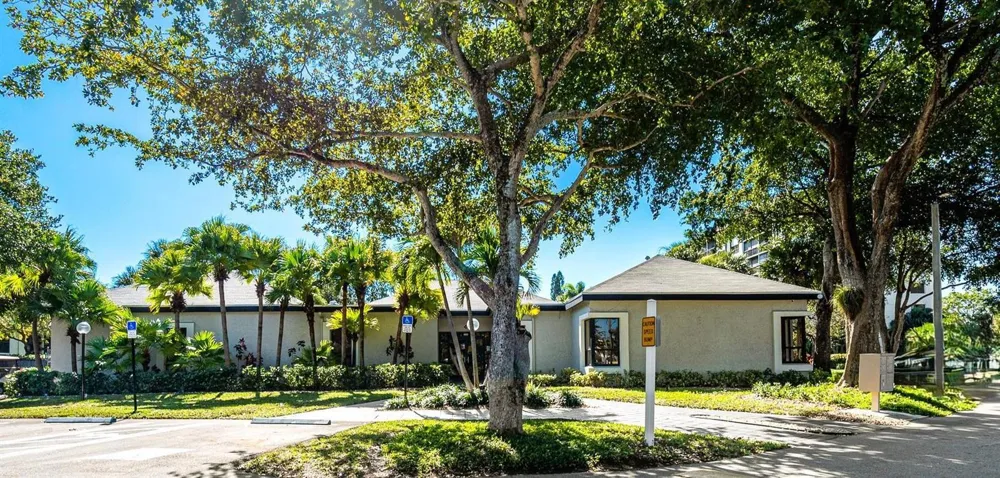 1244 S Military Trail #725 Deerfield Beach, FL 33442