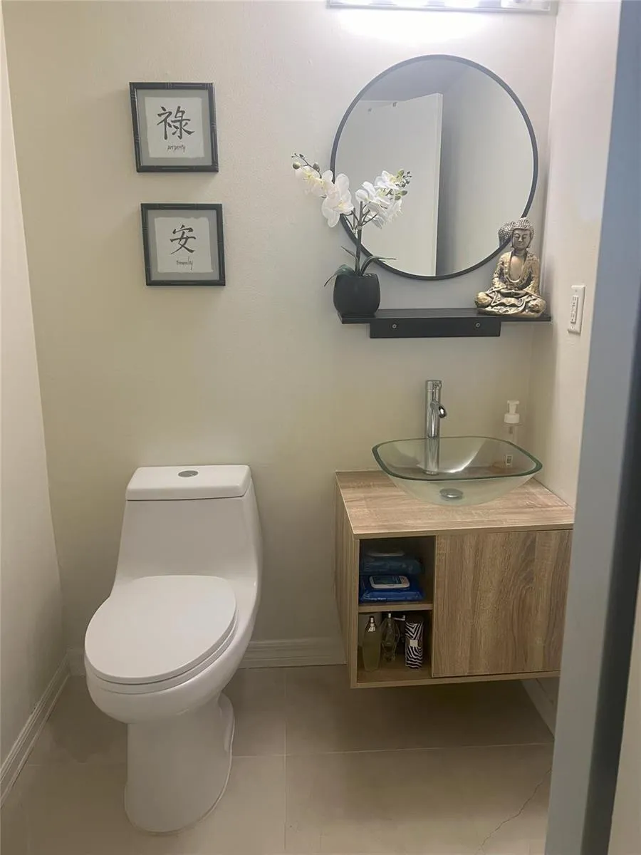 3000 S Ocean Drive #312 Hollywood, FL 33019