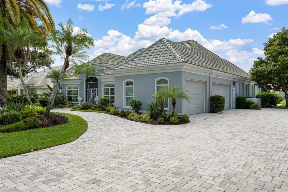 434 TREMINGHAM WAY Venice, FL 34293