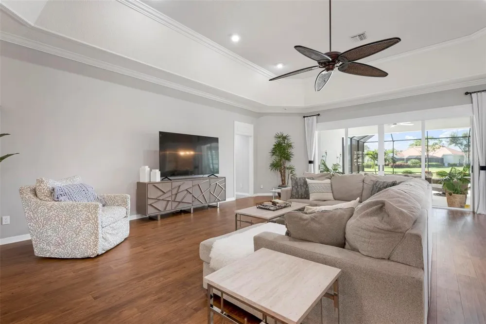 434 TREMINGHAM WAY Venice, FL 34293