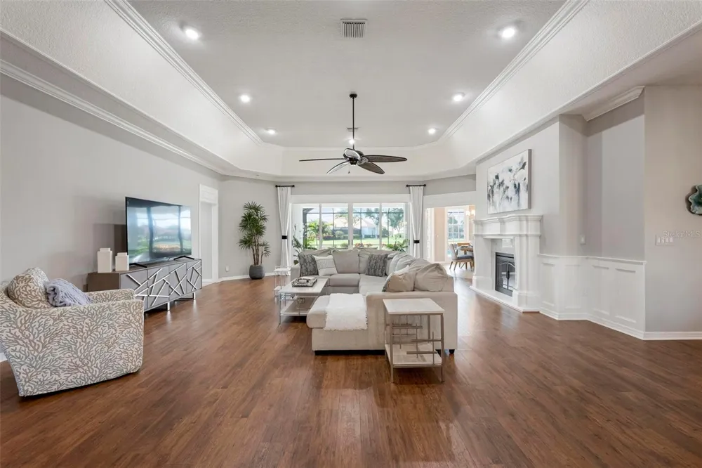 434 TREMINGHAM WAY Venice, FL 34293