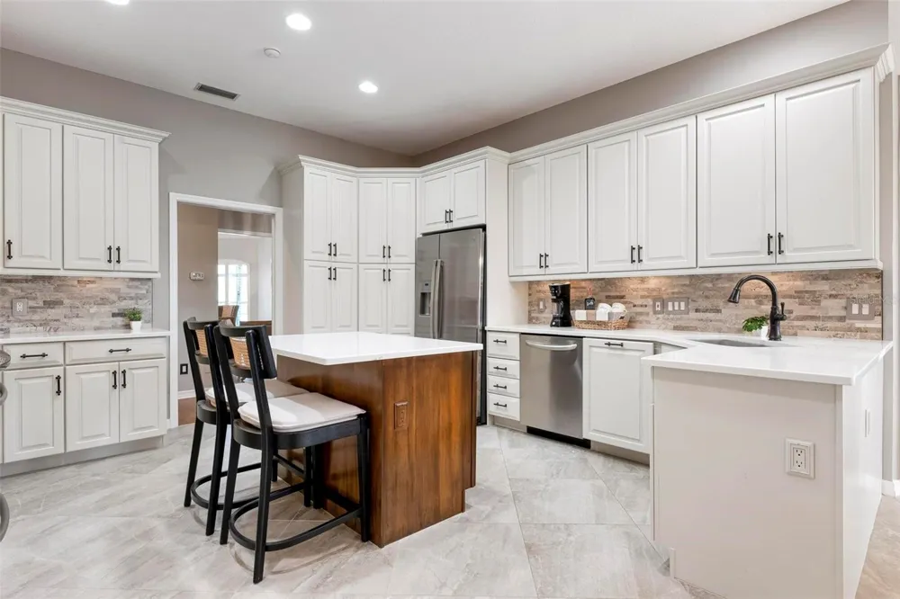 434 TREMINGHAM WAY Venice, FL 34293