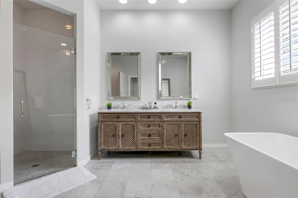 434 TREMINGHAM WAY Venice, FL 34293