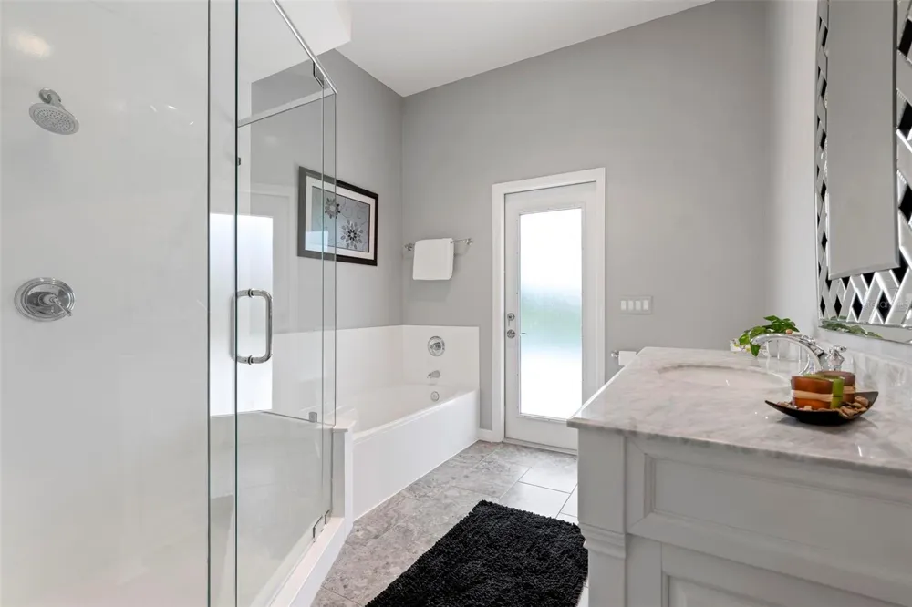 434 TREMINGHAM WAY Venice, FL 34293