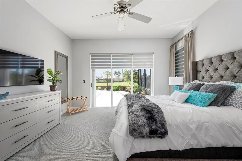 434 TREMINGHAM WAY Venice, FL 34293