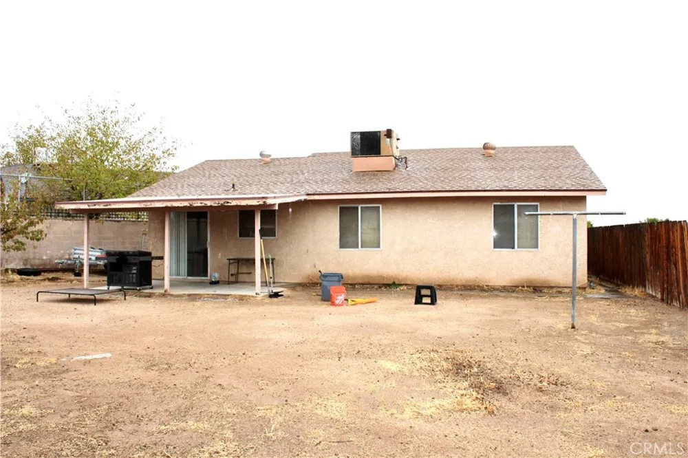 951 Chateau Way Barstow, CA 92311